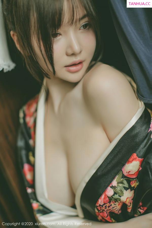 黄米妮  米妮大萌萌 [XiuRen]高清写真图 2020.09.21 No.2581 糯美子Mini第28张图片